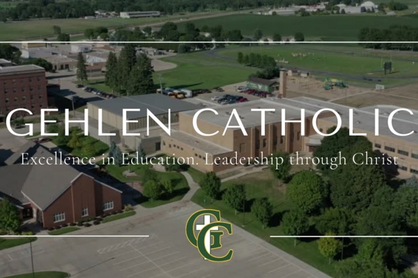 Iowa - Trường Trung Học Gehlen Catholic School - DSC - USA