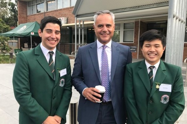 Trường Trung Học Cumberland High School - New South Wales, Úc