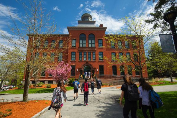 Massachusetts - Trường Trung Học Worcester Academy - USA