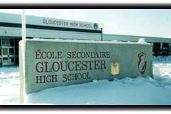 Trường Trung Học Gloucester High School – Ottawa, Ontario, Canada