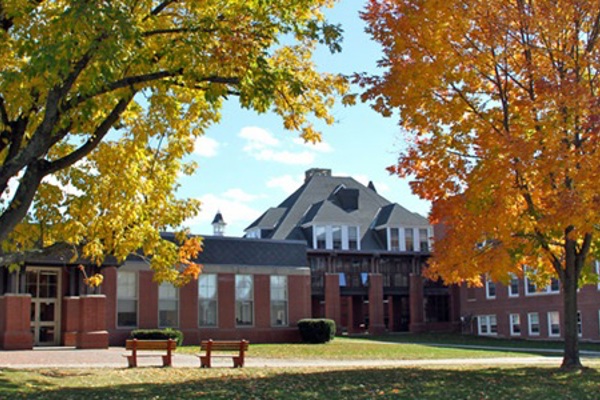 Maine - Trường Trung Học Thornton Academy - USA