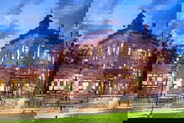 Colorado – Quận Trường Trung Học Boulder Valley Public School District – USA