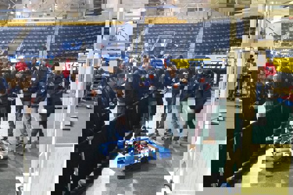 Trường Trung Học  Stephen Leacock Collegiate Institute - Toronto, Ontario, Canada