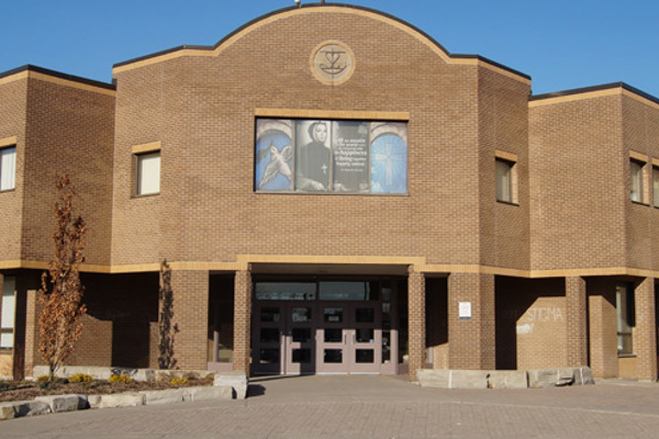 Trường Trung Học Archbishop Denis O'Connor Catholic High School – Ajax, Ontario, Canada