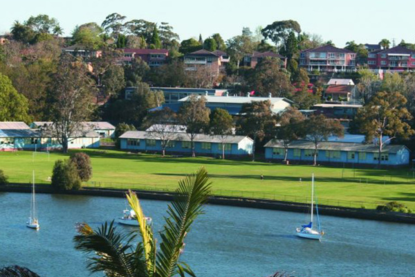 Trường Trung Học Hunters Hill High School - New South Wales, Úc