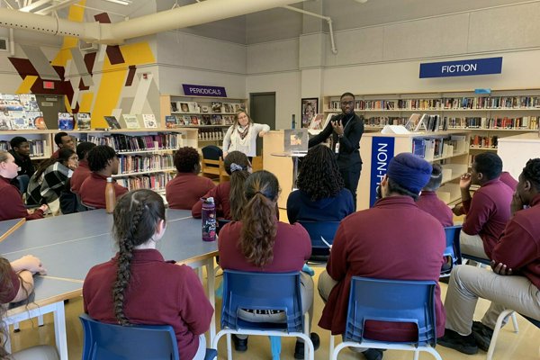 Trường Trung Học Cardinal Ambrozic Catholic Secondary School – Brampton, Ontario, Canada