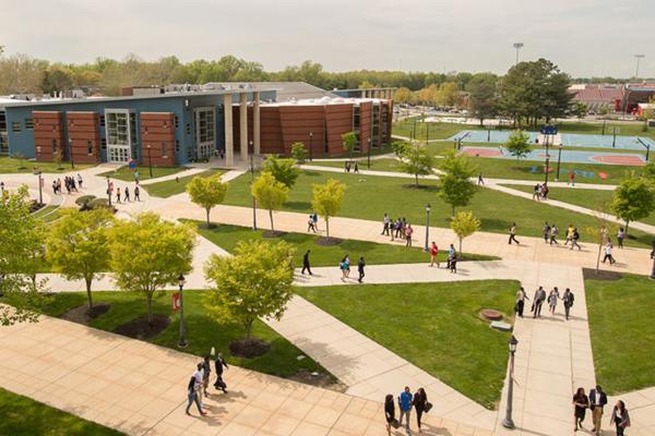 Trường đại học University of Delaware –Delaware, Mỹ