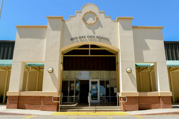 California – Quận Trường Trung Học Morgan Hill Unified School District – USA