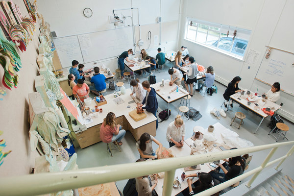 Trường Trung Học West Vancouver Secondary School - West Vancouver, British Columbia