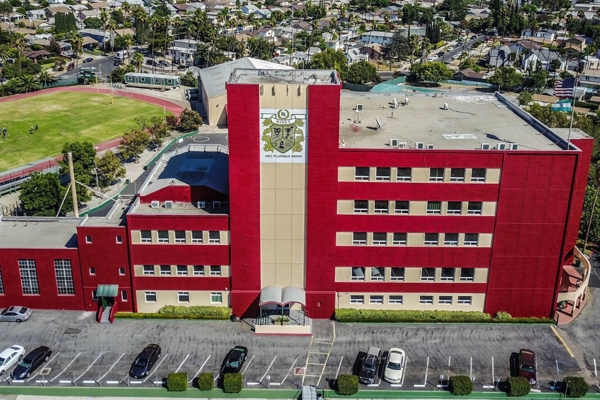 California - Trường Trung Học Ribet Academy - USA