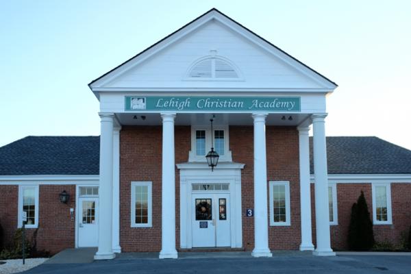 Pennsylvania - Trường Trung Học Lehigh Christian Academy - USA
