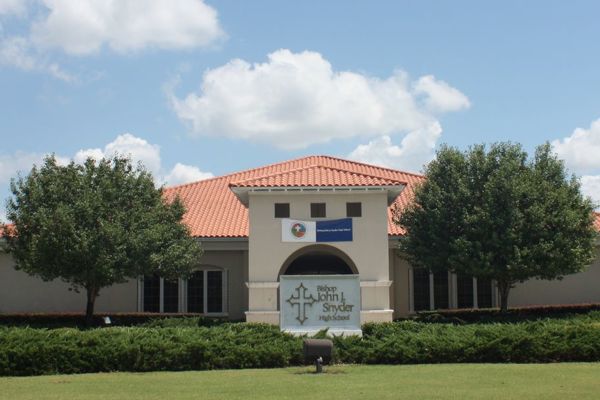 Florida - Trường Trung Học Bishop John J. Snyder High School - USA