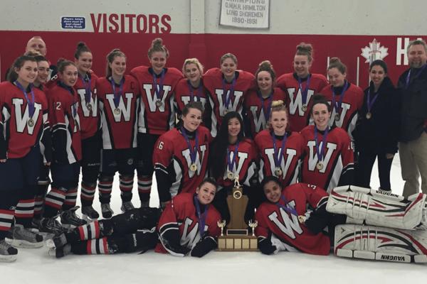 Trường Trung Học Waterdown District High School – Waterdown, Ontario, Canada