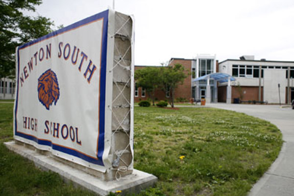 Massachusetts - Trường Trung Học Newton South High School - USA