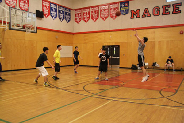 Trường Trung Học Công Lập Magee Secondary School - Vancouver, British Columbia, Canada