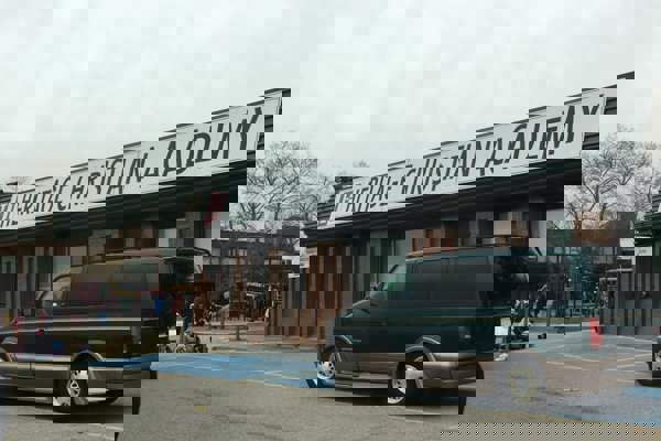 Alberta – Trường Trung Học Heritage Christian Academy – Canada