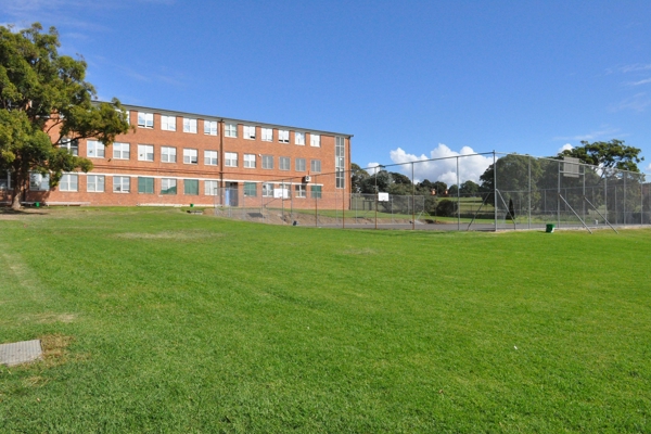 Trường Trung Học Port Hacking High School - New South Wales, Úc