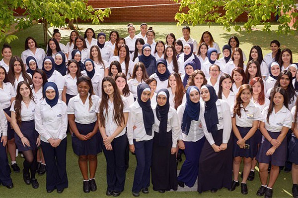 Trường Trung Học Bankstown Girls High School - New South Wales, Úc