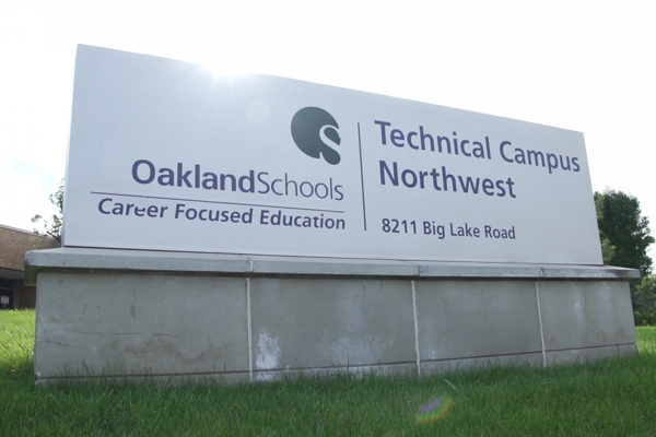 Michigan - Trường Trung Học Oakland Public School - USA